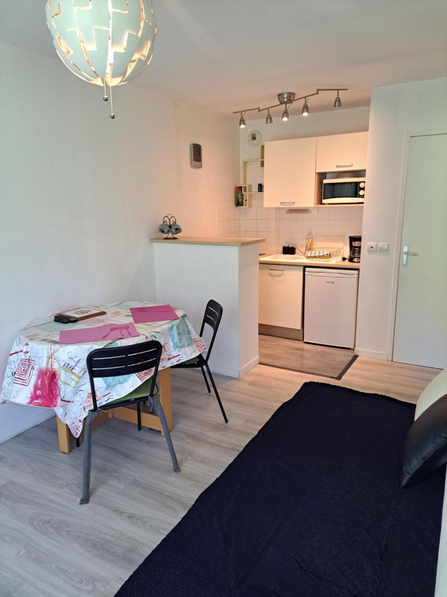 Appartement De 30M2 Dans Residence A Proximite D'Honfleur Équemauville Buitenkant foto